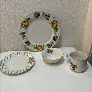 Citation Garden Trellis 4 Piece Place Setting Fruit Lattice